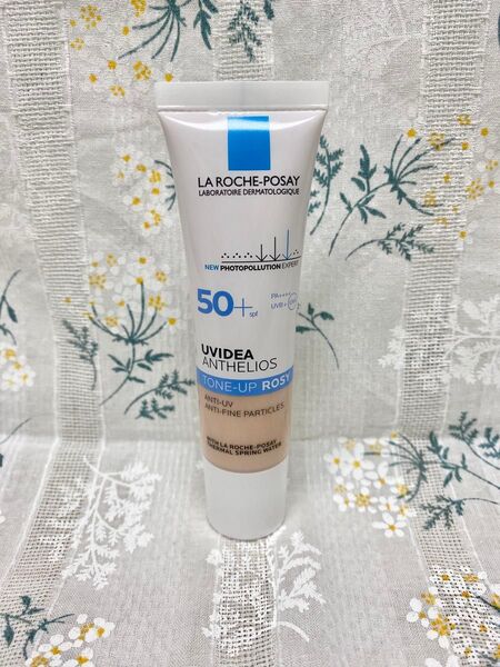 ラロッシュポゼ トーンアップ ローズ 30ml 新品 日焼け止め 下地