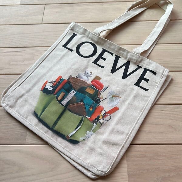 新品 ロエベ LOEWE ノベルティ バッグ トートバッグ エコバッグ クラブテッドワールド展 キャンパストートバッグ