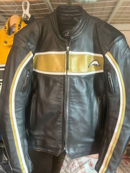 美品 クシタニ KUSHITANI レザージャケット アンカージャケット ライダース レザー ライディング ゴールド Lサイズ