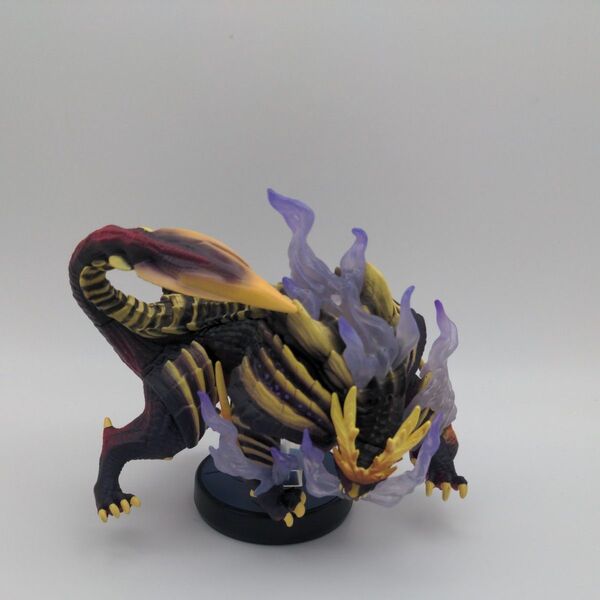 任天堂 アミーボ amiibo マガイマガド モンハン モンスターハンターライズ 箱無し
