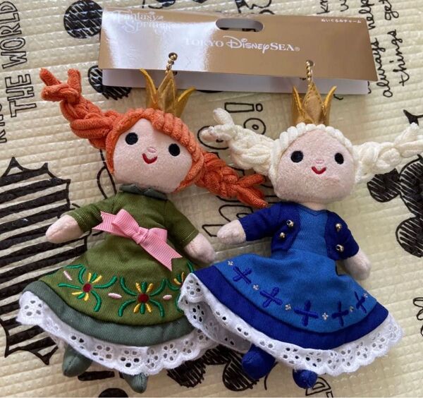 ディズニー ファンタジースプリングス ぬいぐるみチャーム アナと雪の女王 アナ雪 アナ エルサ