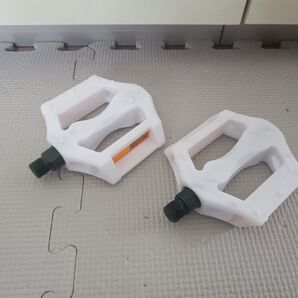 自転車 ペダル 新品 〜スピード発送〜