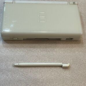 ニンテンドー Nintendo DSライト ホワイト