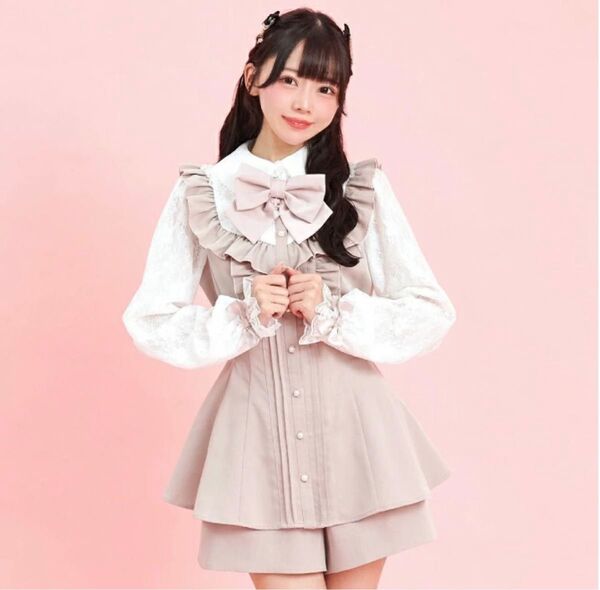 【美品】Secret Honey 袖レースピンタックフリルヨーク切替セットアップ