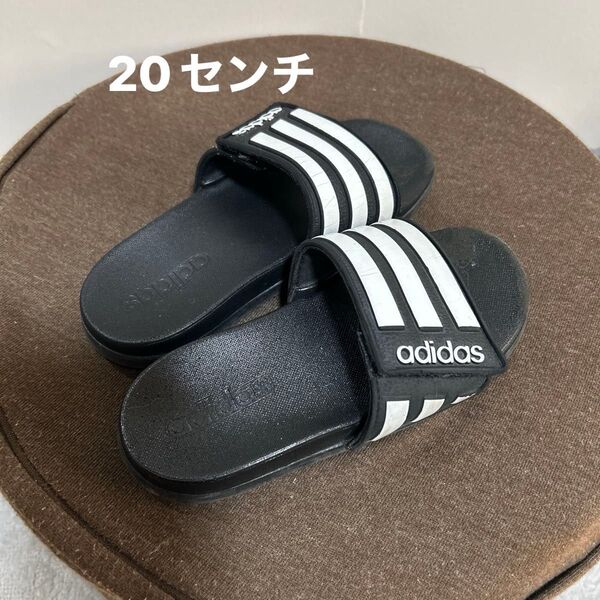 adidas シャワーサンダル ブラック 黒白 スリーストライプス 20センチ