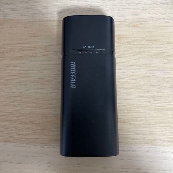 BUFFALO モバイルバッテリー ブラック系