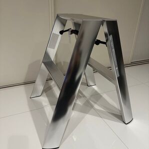 未使用 ルカーノ 2step PREMIUM EDITION 脚立 シルバー 長谷川工業