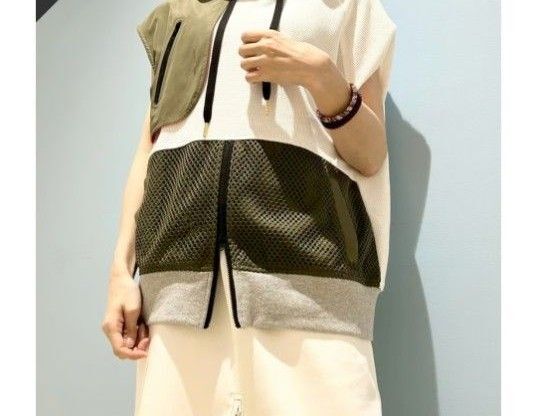 リズレー RISLEY ミリタリーテイスト ベスト フード付き カーキ ホワイト ポケット付き レディース夏服