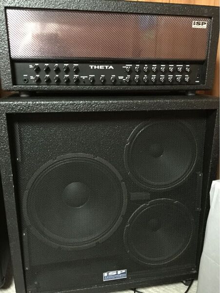 ISP Technologies Theta 300W Guitar Amp HeadヘッドアンプとISPアクティブキャビネット