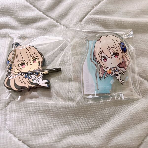 白河ユイナ アニメイトカフェ ヘブンバーンズレッド ヘブバン 夏 アクリルスタンド アクリルスタンド ラバーストラップ