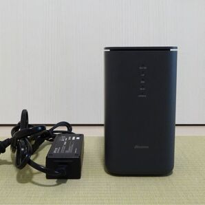 ドコモ SIMフリーホームルーター home 5G HR02 楽天モバイル設定済み