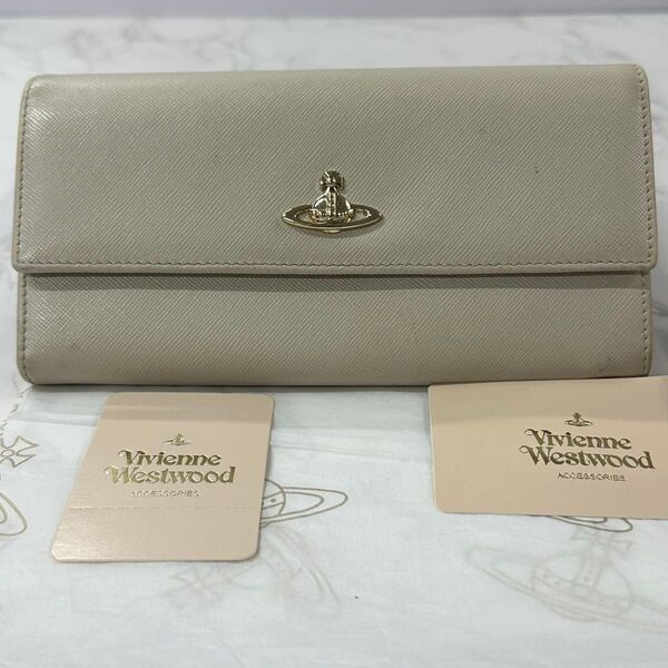 新品同様! ヴィヴィアンウエストウッド Vivienne Westwood 財布 二つ折り 長財布 オーブ