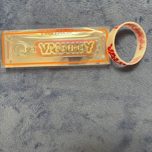 Vaundy キーホルダー、リストバンド