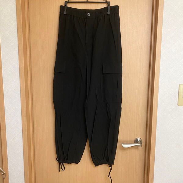 GU ジーユー カーゴパンツ 黒 裾絞り 古着 M