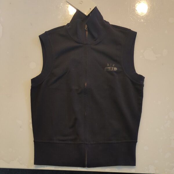 AX ARMANI EXCHANGE ジップアップベスト 未使用