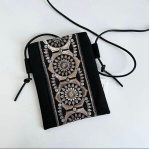 インド刺繍のスマホポシェット スマホショルダー ショルダーバッグ 斜めがけ