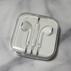 【未使用純正】Apple 純正 有線イヤホン イヤホンジャック ケース付き
