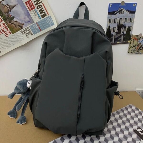 大容量リュック グレー 多機能 多収納 通学 通勤 ジム 旅行 マザーズバッグ 防水 灰色 男女兼用 オールシーズン