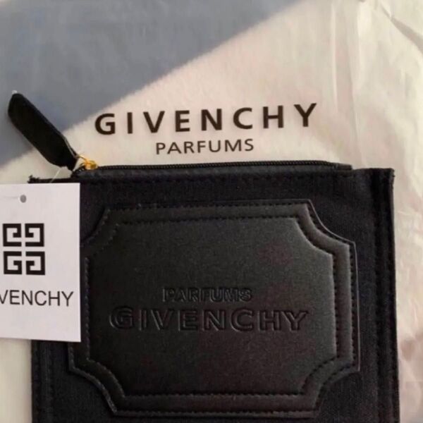 新品未使用 GIVENCHY ジバンシィ ポーチ タグ付き ブラック カードケース