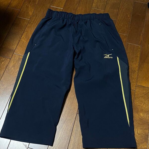 値下げ 新品 ミズノ ハーフパンツ ネイビー Mサイズ トレーニングウェア ストレッチ 7部丈パンツ