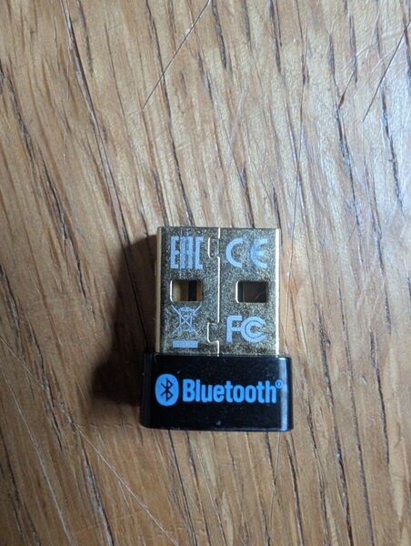 TP-Link製のBluetooth USBアダプター「UB400」