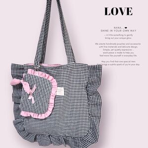 ハンドメイド ブラックチェックのフリルトート バッグ