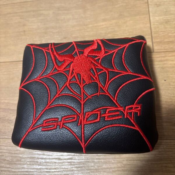 TaylorMade スパイダー パターカバー ブラック×レッド