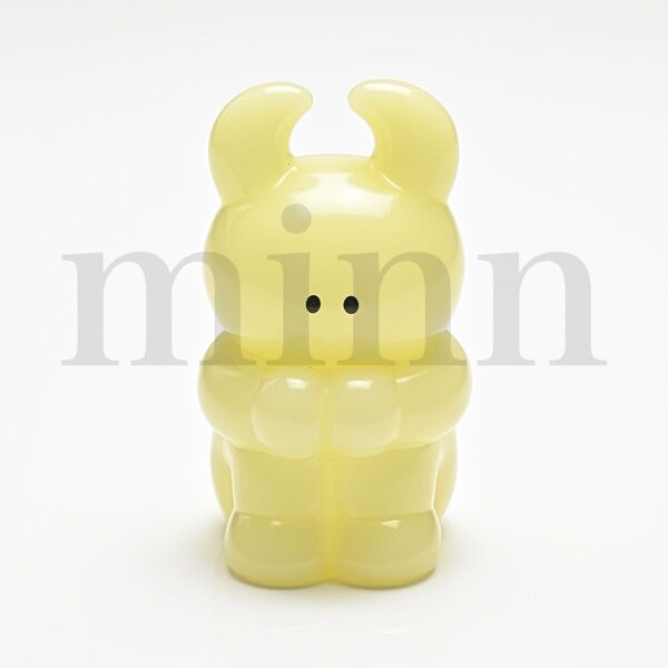【未開封】VAG 10th ANNIVERSARY 1 かんがえるUAMOU 蓄光 C カプセルトイ ガチャ フィギュア ソフビ
