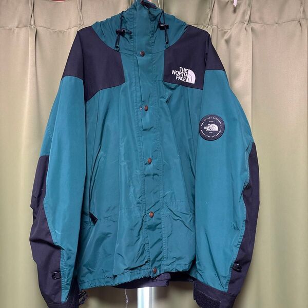 THE NORTH FACE マウンテンナイロンジャケット グリーン×ブラック 古着