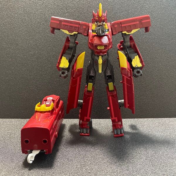 プラレール 新幹線変形ロボ シンカリオン DXS13 ブラックシンカリオン紅