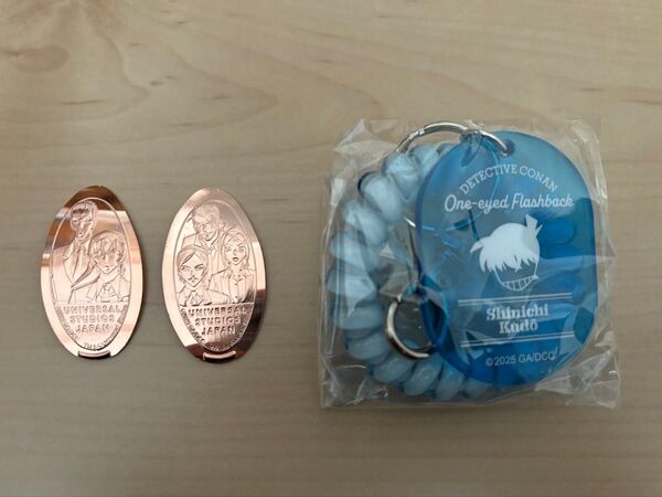 名探偵コナン 隻眼の残像 ロッカーキー風アクリルキーホルダー ユニバ USJ メダリオン 付き