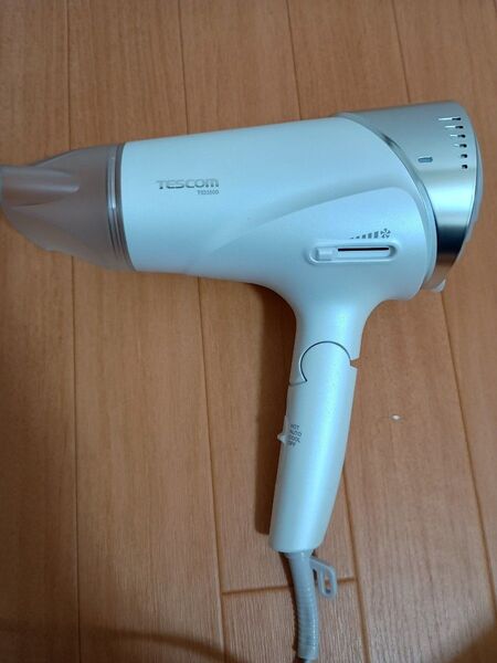 TESCOM テスコム プロテクトイオン 速乾ヘアードライヤー TID3500