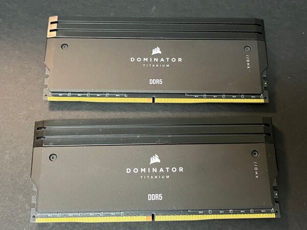 CORSAIR Dominator Titanium 96GB (48GB×2) DDR5-6600 PC5-52800