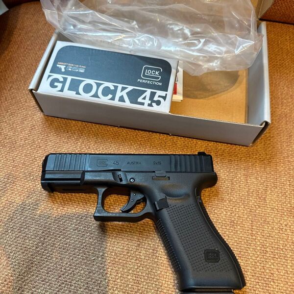 ウマレックス グロック45 ガスブローバックガン G45 G17 19X g19 ガスブロ トイガン
