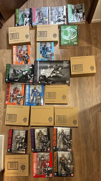 S.H.フィギュアーツ 仮面ライダーW、仮面ライダーファイズ複数セット
