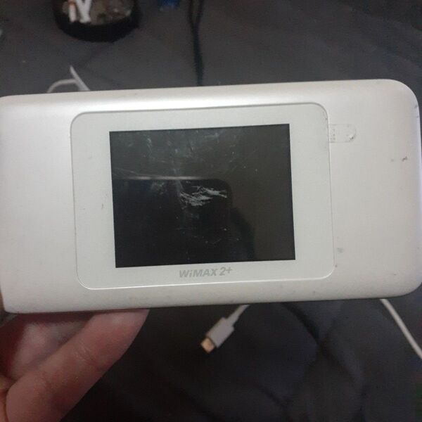 WiMAX2+ モバイルルーター 本体