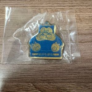 横浜中華街カビゴンピンバッジ