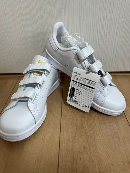 新品 未使用 箱付き スタンスミス 24㎝ 24 s75188 stansmith アディダス adidas スニーカー