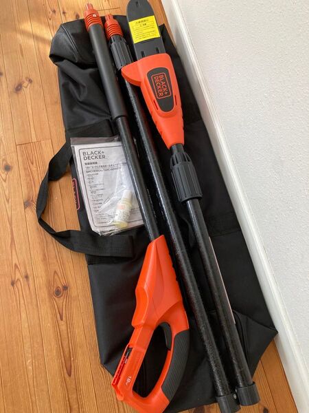 ブラックアンドデッカー BLACK+DECKER 18Vコードレスチェーンソー GPC1820LN 200mm 収納袋 美品!