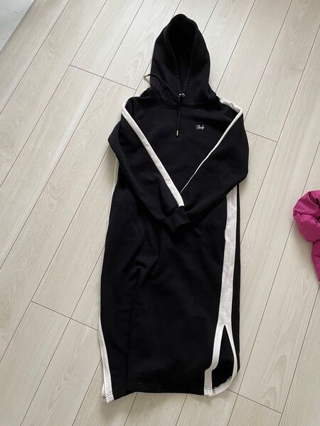 Rady パーカーワンピース ロング丈 ブラック フリー