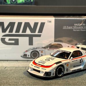 MINI GT 1/64 マツダ RX-7 LB スーパーシルエット #41 絶版