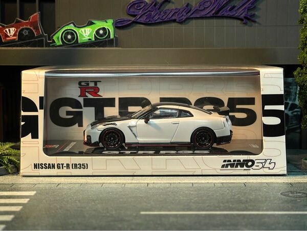 イノモデル 1/64 日産 GT-R ニスモ R35 INNO64