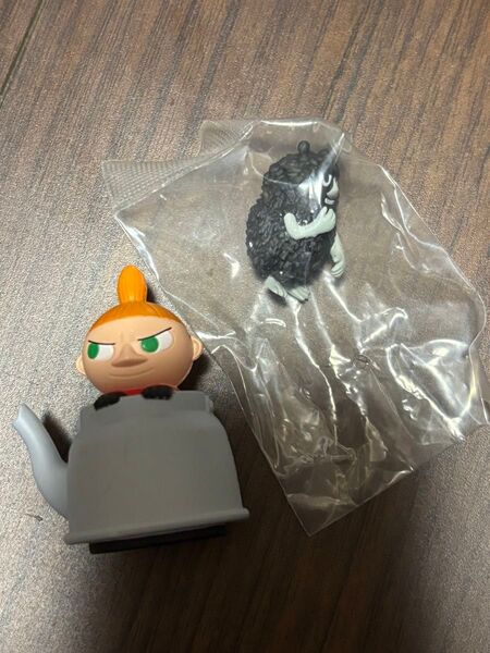 ムーミン LEDライト付きカプセルトイ ミニチュアランプpart2 ミー ハグコット スティンキー ガチャガチャ