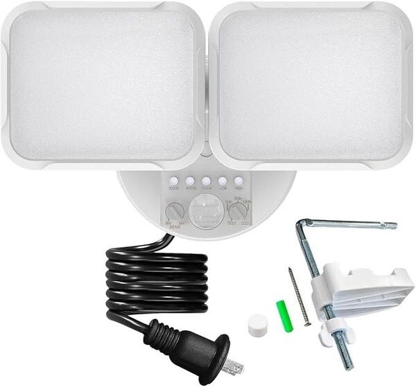 【未使用】屋外 センサーライト 100V コンセント式 IP65防水、3モード(人感・D2D・常時点灯)電源コード3m、2灯式