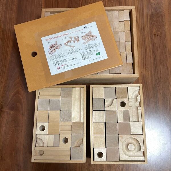Varis Toys キャッスルラビリンス 玉の道 クーゲルバーン 2つと積み木 ビー玉転がし