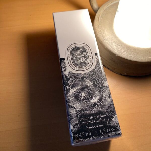 DIPTYQUE 新品未開封 巾着付き ハンドクリーム フルールドゥポー