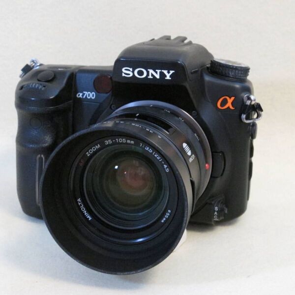 SONY α700 デジタル一眼レフカメラ MINOLTA 35-105mm レンズ