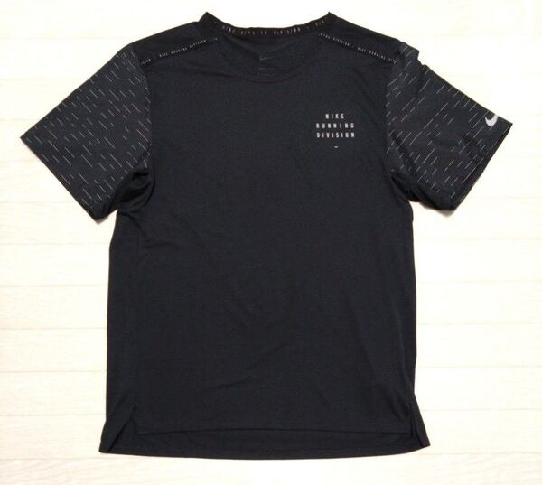 NIKE RUN DIVISION ランニングシャツ