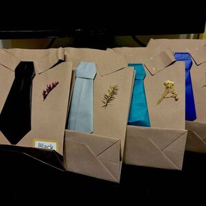 結婚式 タキシード 色当て