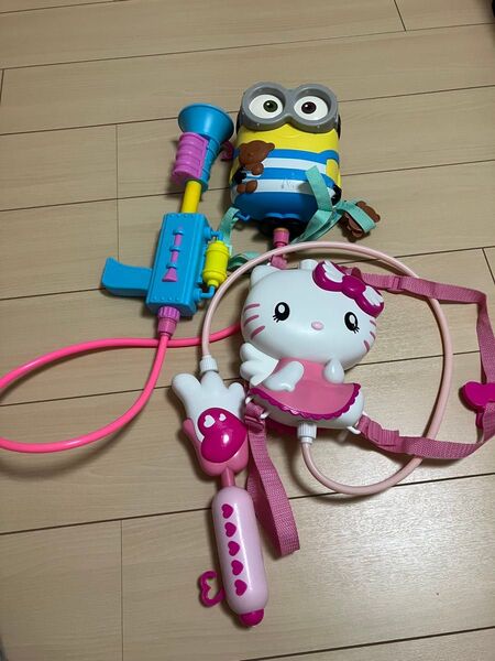 ユニバ☆USJ☆水鉄砲☆ウォーターシューター☆ハローキティ☆ミニオン